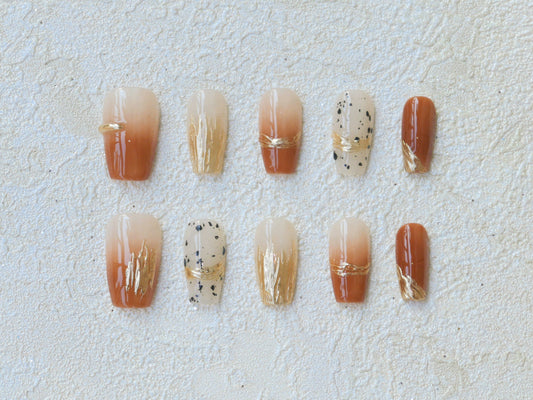 Melodious ice-clear nude gradient nail art